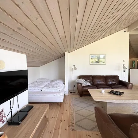 Veljan - 300m From The Sea By Interhome Gorlev