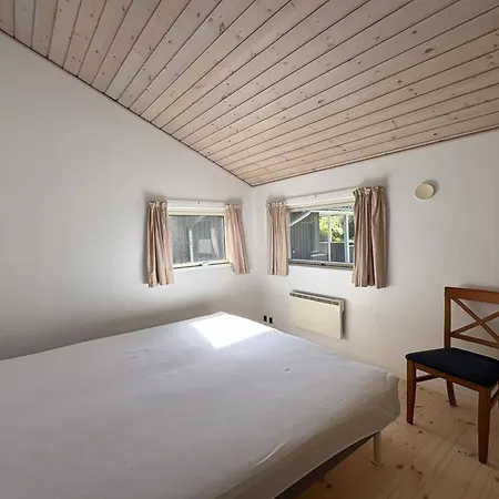 Veljan - 300m From The Sea By Interhome *