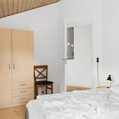 Hébergement de vacances Veljan - 300m From The Sea By Interhome *