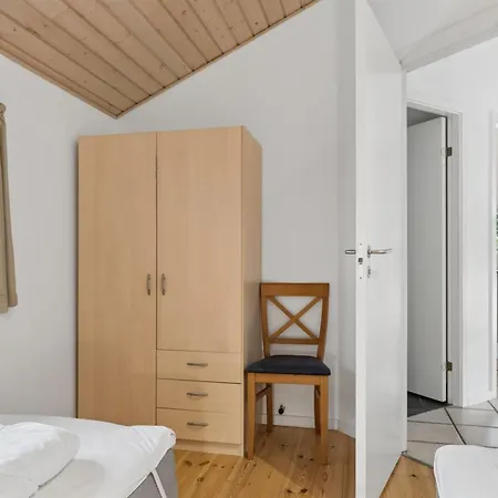 Veljan - 300m From The Sea By Interhome *